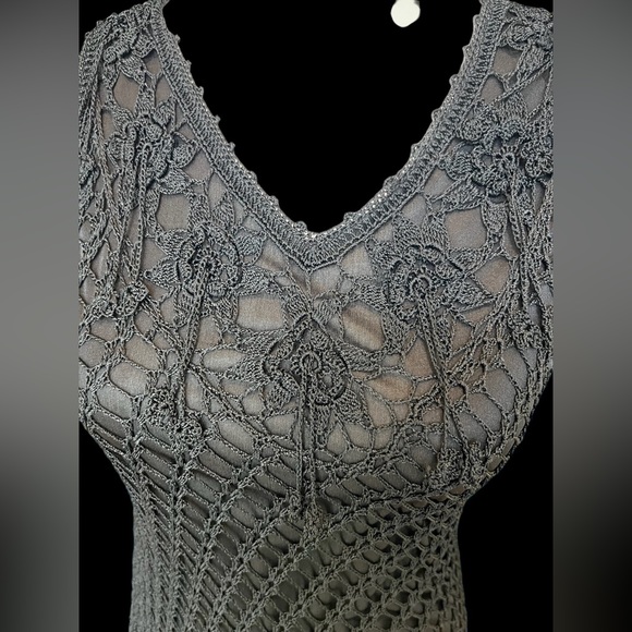 Y2K Flapper Crochet Maxi Dress w/Fringe Asymmetrical Hem line - Picture 3 of 16